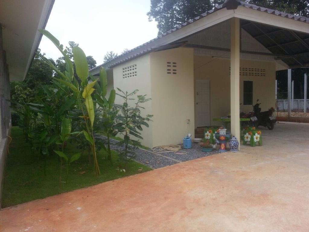 Khanom Garden Suite Szoba fotó